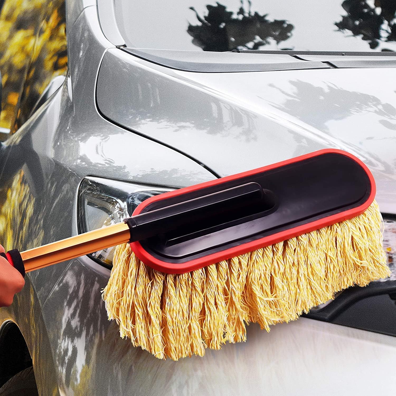 Car Duster with Telescopic Handle Car Cleaning Tool Super Soft Cotton Wire Cleaning Brush for Dusting Cars Home (Multi)