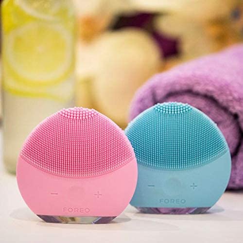 Giftock Forever Lina Dual-sided mini Smart Silicone Electric Facial Cleansing Device, Rechargeable, Multicolor