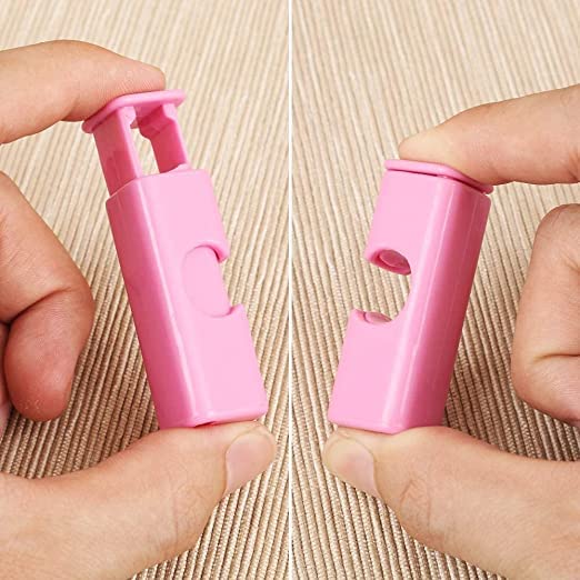 Giftock 2 Pcs Food Sealing Clip Multifunctional Food Preservation Plastic Bag Clip Sealer/Packet Sealer Clamps/Manual Vacuum Bag Sealer/Food Pouch Clip/Bag Zipper for Home Kitchen