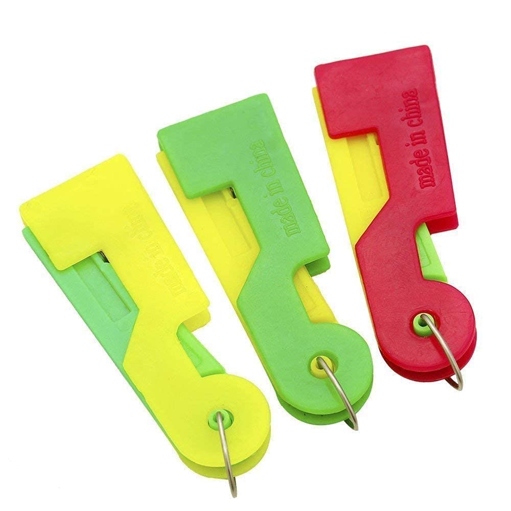 Giftock Pack 03 Pcs Automatic Needle Threader Thread Guide Elderly Use Needle Device, Multicolor