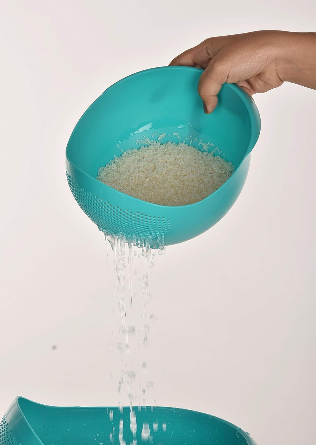 Giftock Rice Bowl Pulses, Fruits, Vegetable, Noodles, Pasta, Washing Bowl & Strainer (multi color, 1pc)
