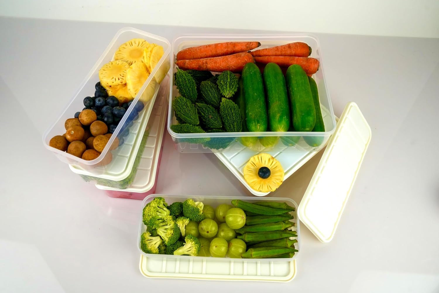 Giftock Plastic Storage Containers with Lid, Fridge Storage Boxes Keeps Dry Fruits, Vegetables, Meat, Fish Fresh Longer Fridge Organizer, Set of 3 (1 pcs 2500 ML, 2 pcs 1200 ML)