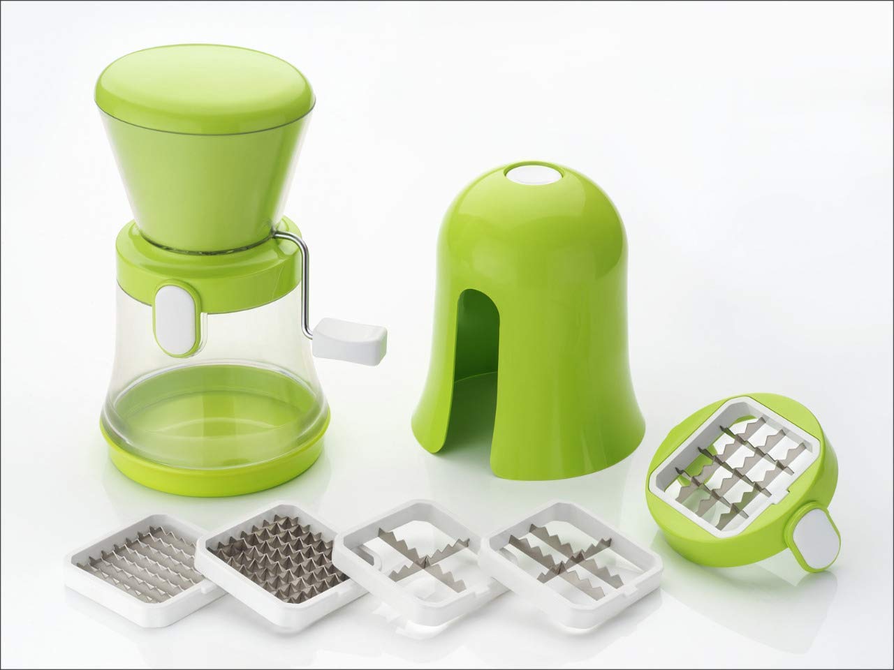 Giftock Multifunction Manual Quick Chopper and Chipser- 7 in 1 Multifunction Vegetable Cutter Chipser Manual Quick Dicer Fruit Slicer Non-Skid Base Slicer and Cutter Grater (Multicolor).