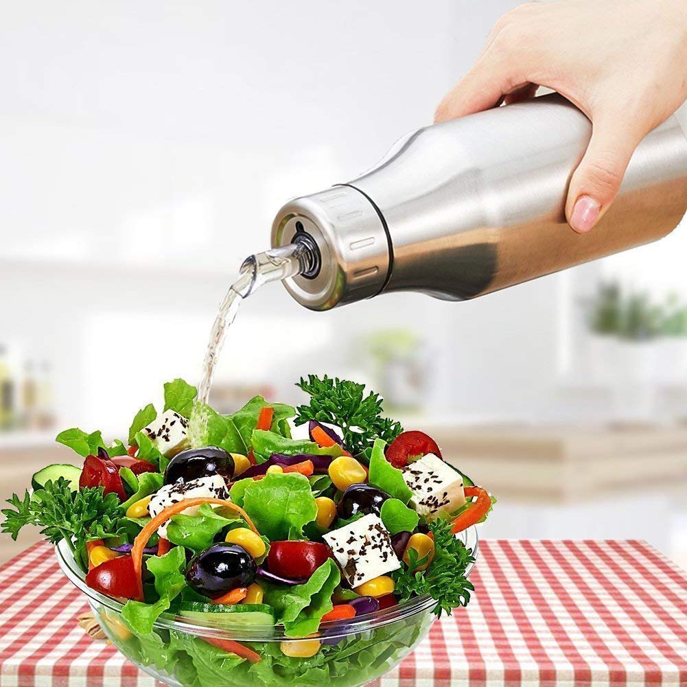 Giftock  Stainless Steel Nozzle Oil Dispenser Pot 1000ml with Stainless Steel Lid.