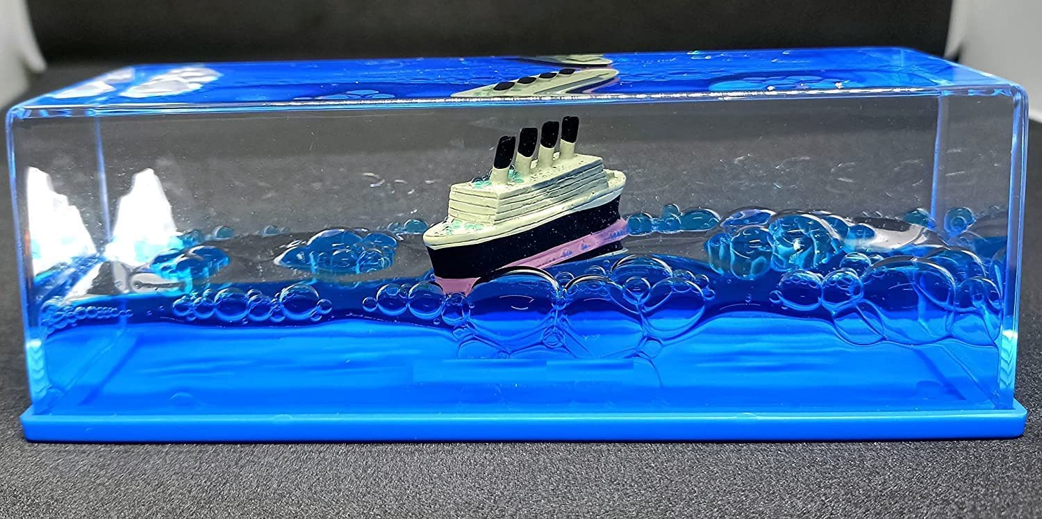 Giftock Liquid Wave Cruise Ship Decoration,Titanic,Cruise Ship That No Longer Sinks, for Car Dashboard Decorative Showpiece/Idol, Paperweight, Home Decor Decoration & Gifting Purpose (Titanic)