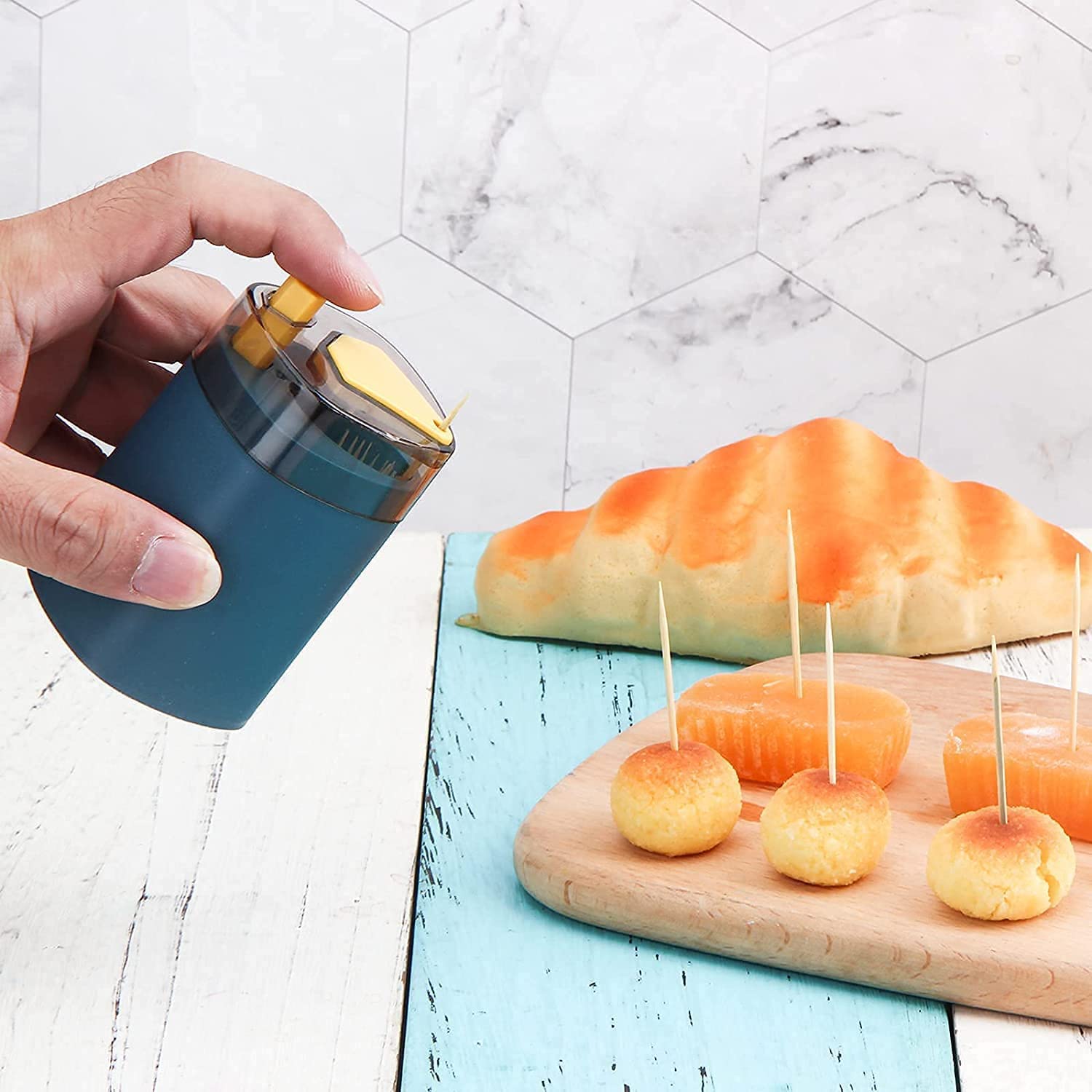 Giftock Toothpick Holder Dispenser, Pop-Up Automatic Toothpick Dispenser for Kitchen Restaurant Thickening Toothpicks Container Pocket Novelty, Safe Container Toothpick Storage Box