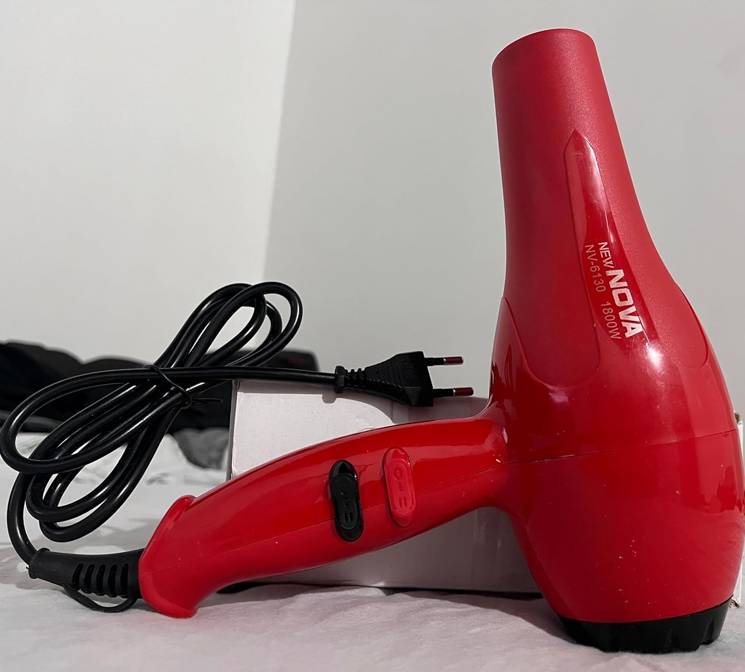 Giftock Nova hair dryer NV-6130 1800 Wt