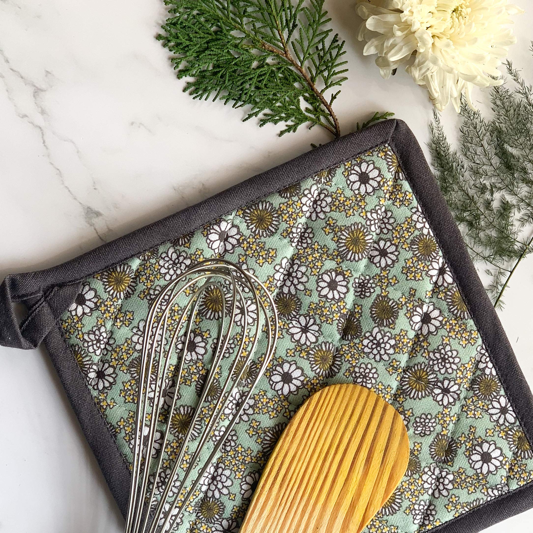 Giftock Printed Cotton Oven Mitten with Pot Holder (Multi)