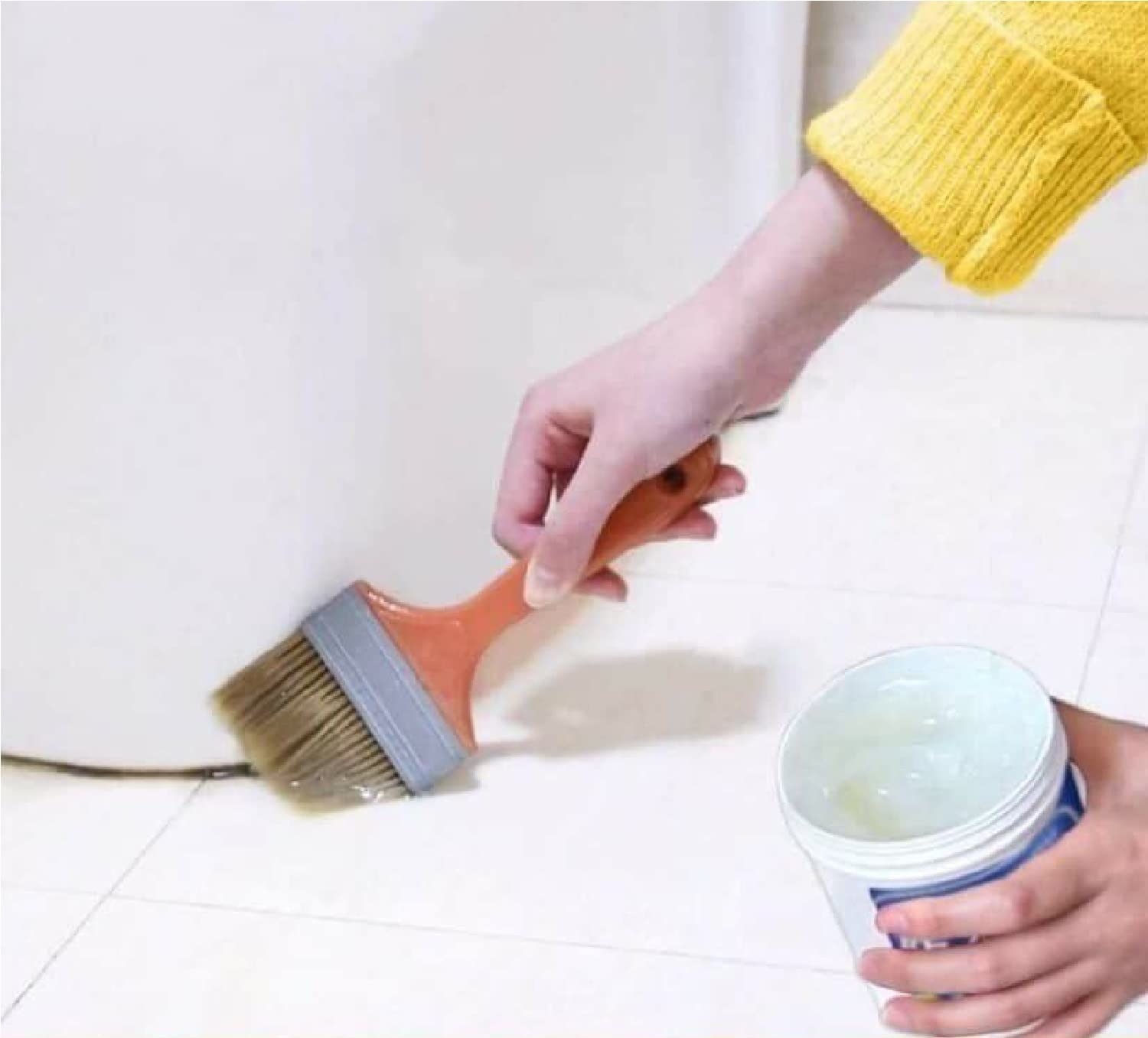 Transparent Waterproof Glue 300g with Brush, Leakage Protection Outdoor Bathroom Wall Tile Window Roof, Anti-Leakage Agent, sealant glue, Roof Sealant Waterproof Gel (Pack of 1)